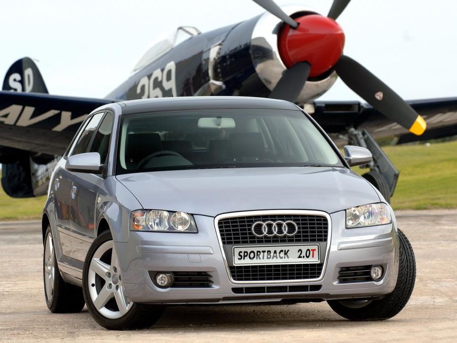  Audi A3 Sportback 2.0T (8PA) 2005 года  (ZA) (фото 11 из 13)